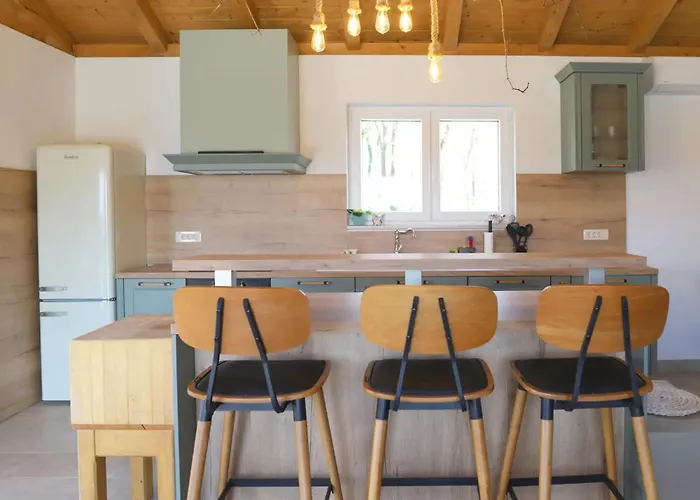 Ulika With Pool * مالينسكا