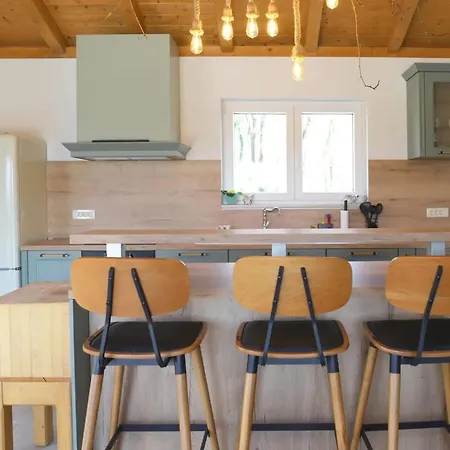 Ulika With Pool * Malinska